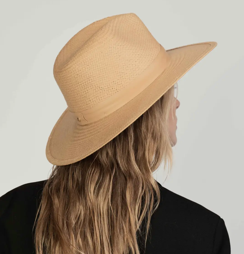Simone Hat