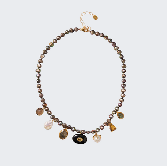 Seed Charm Necklace Peacock Pearl