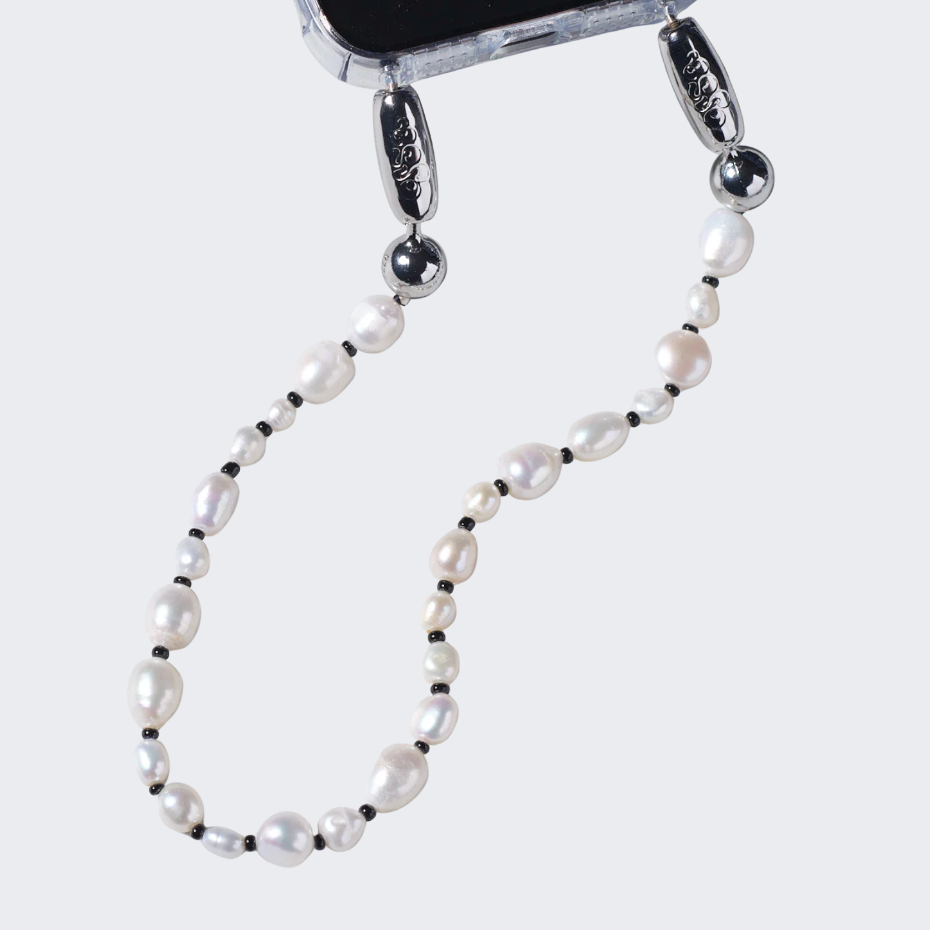 Multi Pearl Wristlet